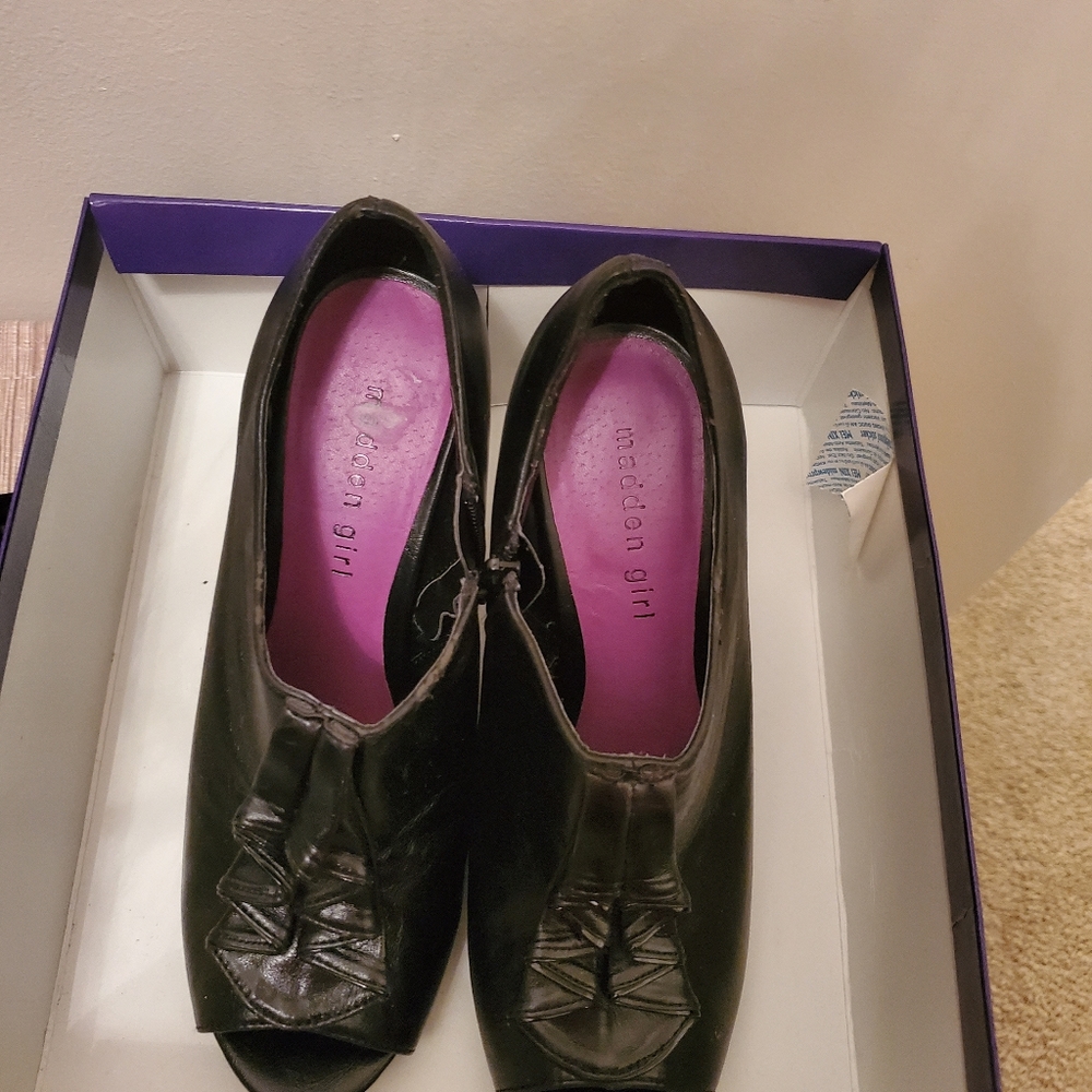 Madden Girl Black Heels - Brand New Size 9
